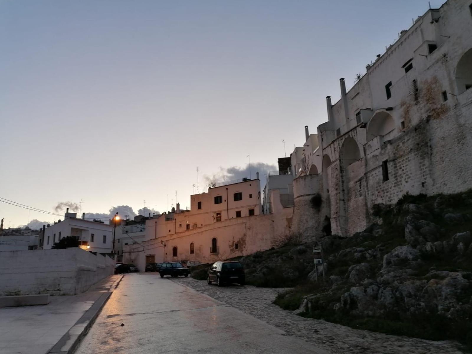 Che Vista!! Ostuni ,Sulle Bianche Mura Con Vista Mozzafiato Ngoại thất bức ảnh